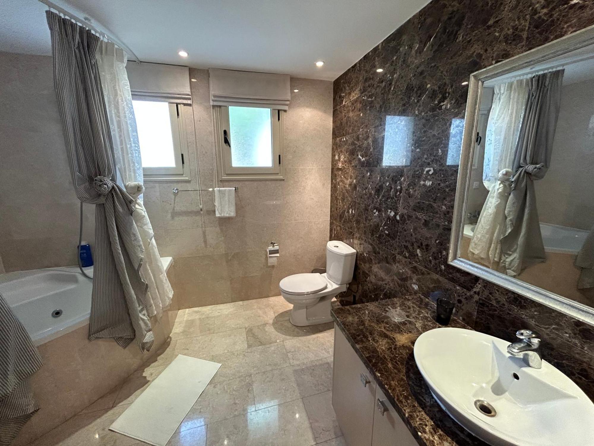 Seaview 6 Bedroom Villa & Private Pool Limassol Luaran gambar