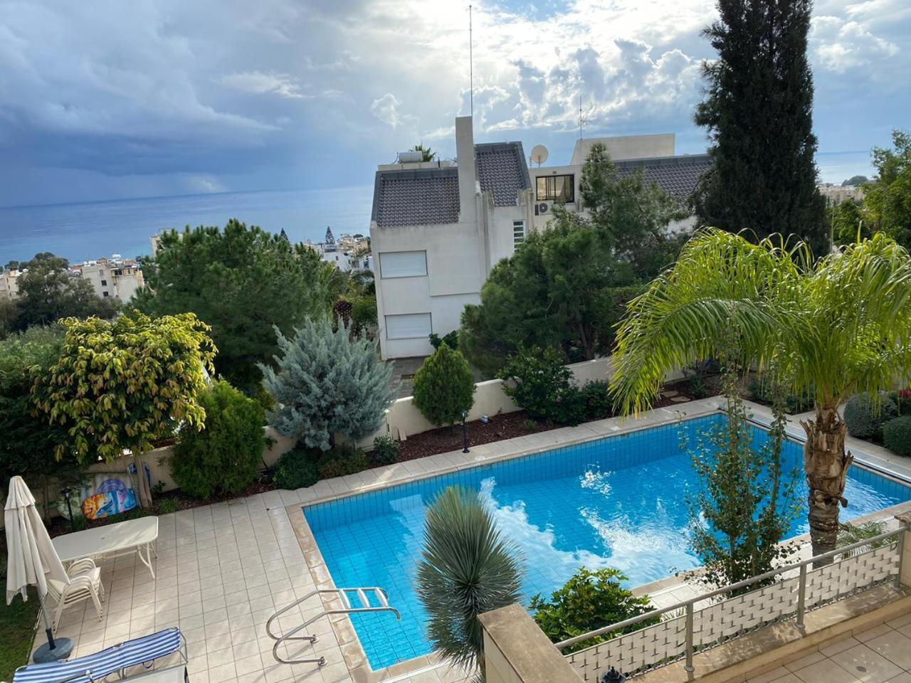 Seaview 6 Bedroom Villa & Private Pool Limassol Bilik gambar